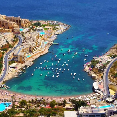 Marvellous With Valletta And Harbour Views Sliema