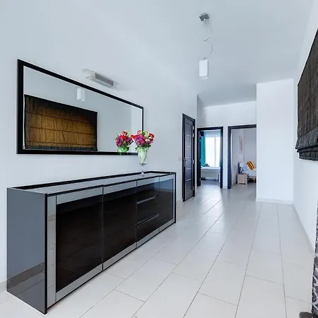 Apartment Marvellous With Valletta And Harbour Views