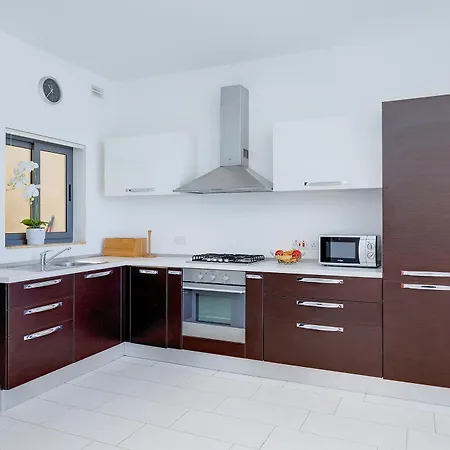 Apartment Marvellous With Valletta And Harbour Views Sliema