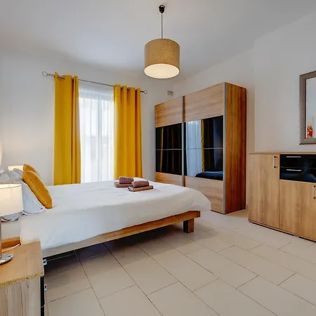 Marvellous With Valletta And Harbour Views *